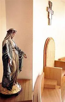 Nova Domus Aurelia Отель Рим