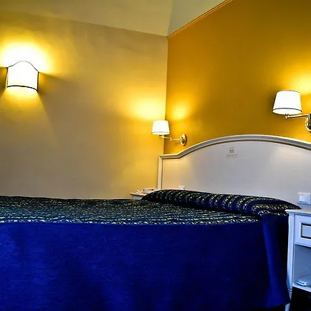Dimora Degli Dei Affittacamere 2*