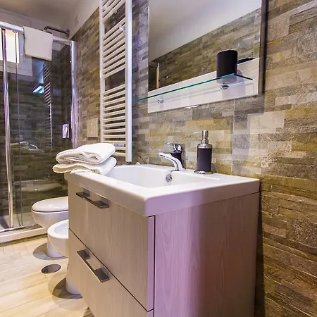Colossehome *
