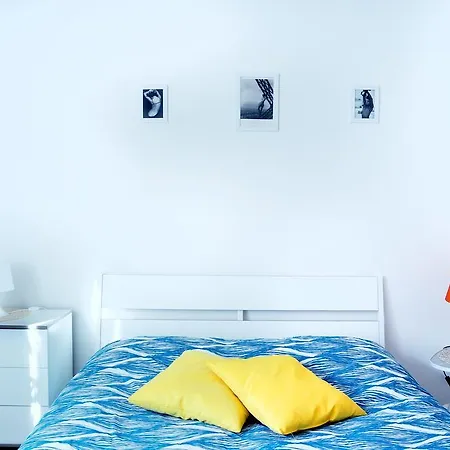 Cm Piramide Bed & Breakfast