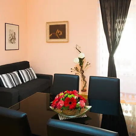 Bed & Breakfast Eternal 2*