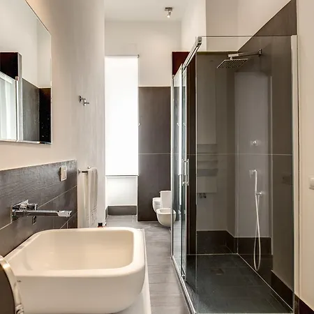 Studio Bourbon Apartment *