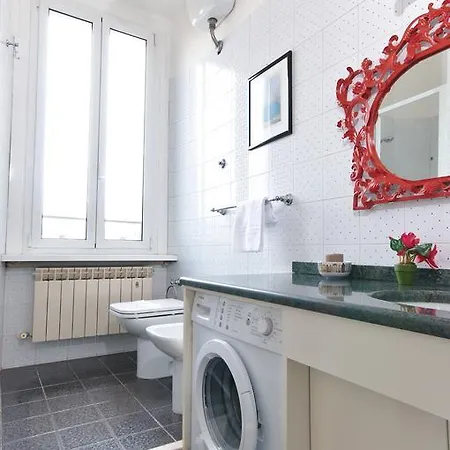 Apartment Ripa 18 *