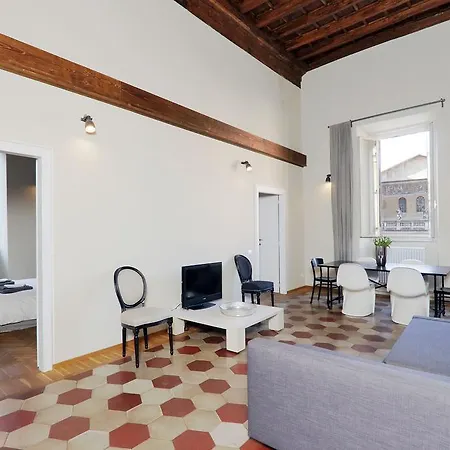 Apartment Trastevere Design *