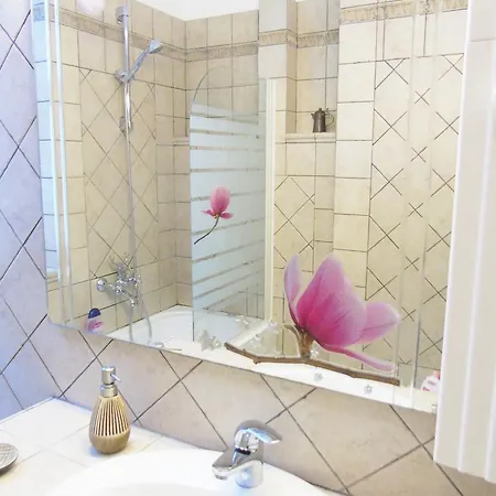 For Apartament *