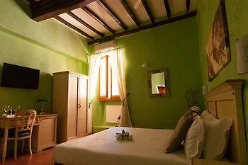 Navona Tower Relais Gasthof 2*