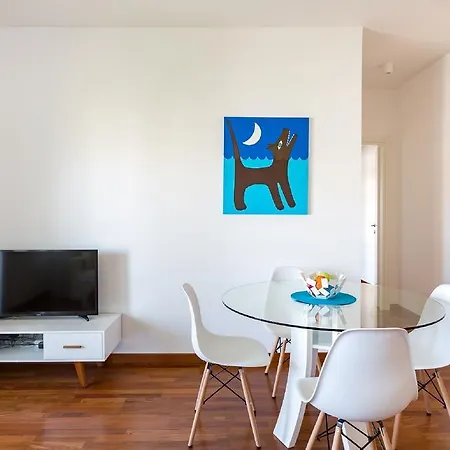 Sweet Jane Holiday Rental Apartment *