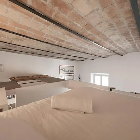 Apartment Over The Tiber Loft Rome