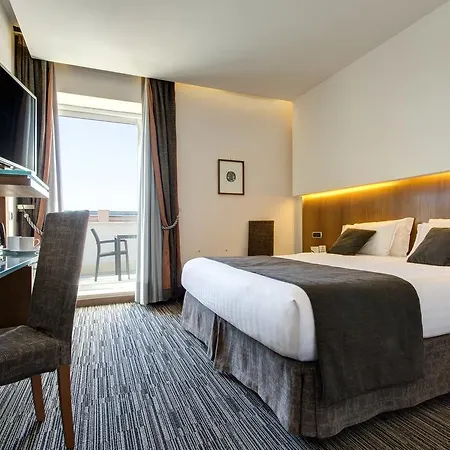 Best Western Plus Universo 4*