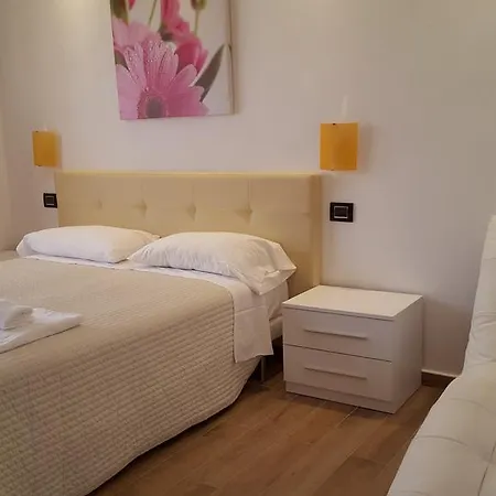 Luce Di Luna Luxury Suites