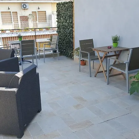 Luce Di Luna Luxury Suites Guest house