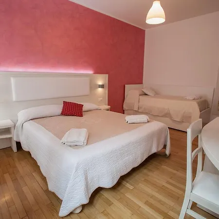 Momenti Romani Bed & Breakfast