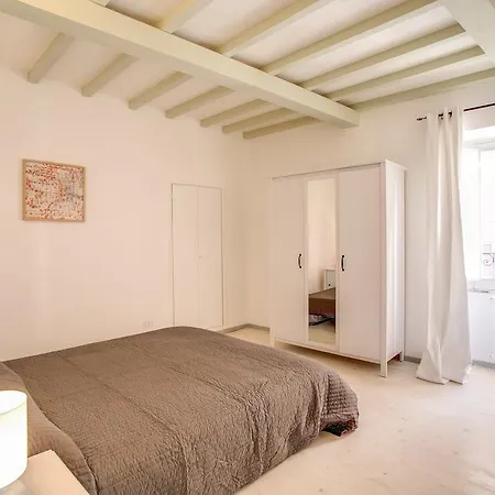 Three Bedroom Campo Dei Fiori