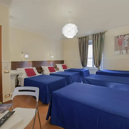 Carlito Albergue Roma