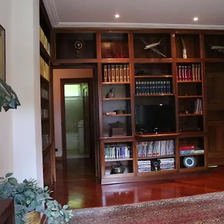 Holiday home Candia House *