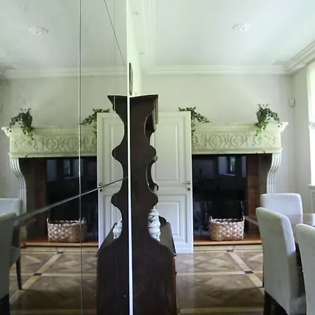 Holiday home Candia House *