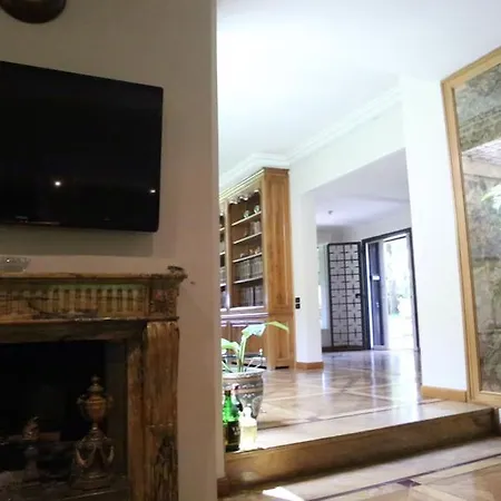 Candia House *