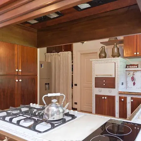 Candia House Holiday home Rome