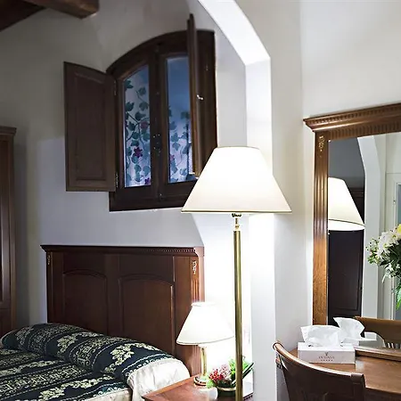 Bed & Breakfast Maison Giulia By Hili 2*