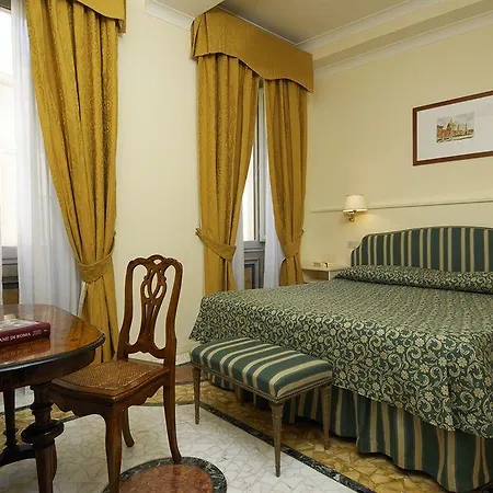 Hotel Fontanella Borghese 4*