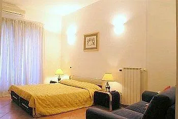 Re Di Otel 3*