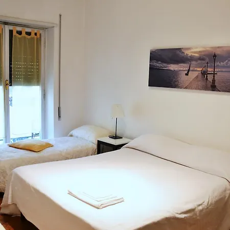 Guest house Affittacamere Eur Arcobaleno Rome