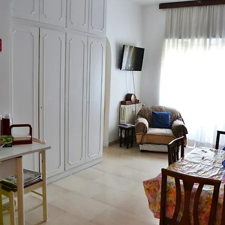 Guest house Affittacamere Eur Arcobaleno Rome