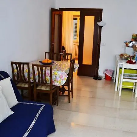 Guest house Affittacamere Eur Arcobaleno *