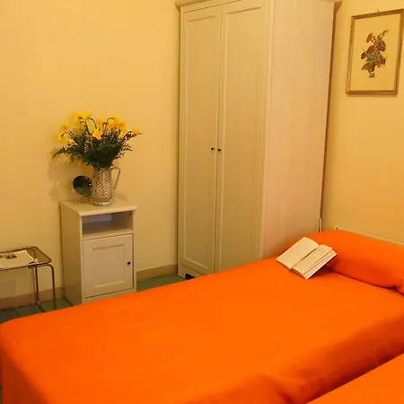 Bed & Breakfast All'ombra Di San Pietro *