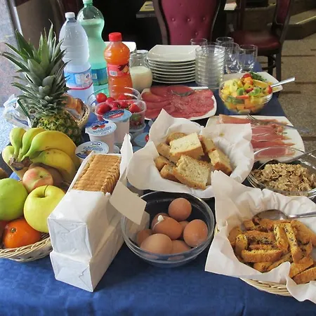 Bed & Breakfast Lazio Elegance 2*