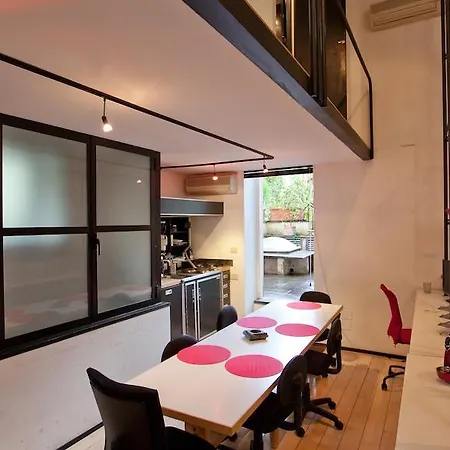 Apartment In Trastevere *