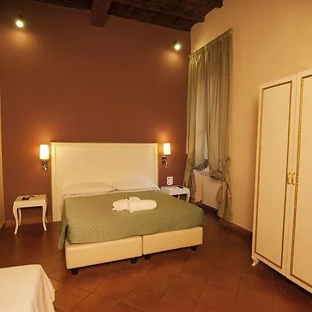 Hotell In And Out Piazza Navona 2*