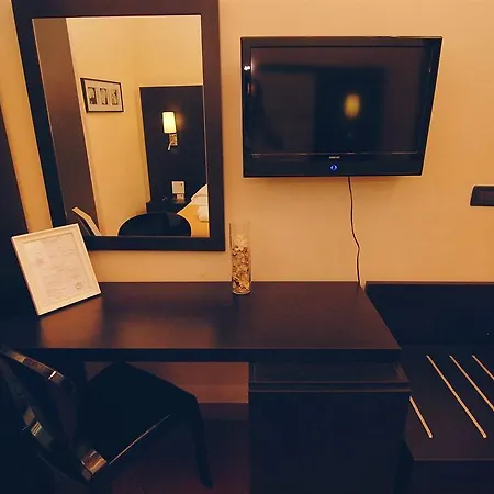 Hotell In And Out Piazza Navona Rom