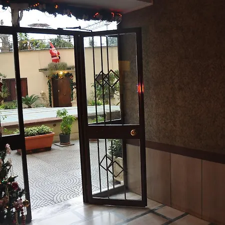 Guest house Er Centurione 3*