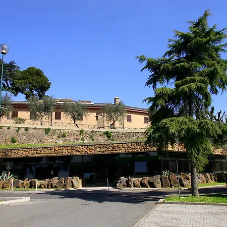 Divino - Casa Del Pellegrino Roma
