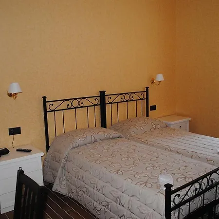 Hotel Maximo