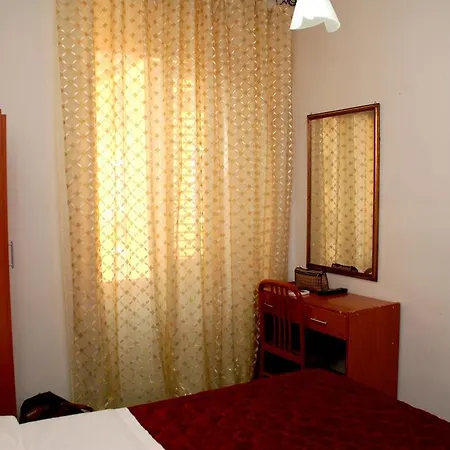 Guest house Domus *