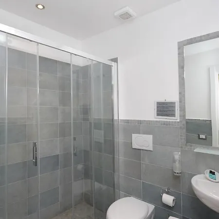 بيت ضيافة Daplace - Hqh Colosseo