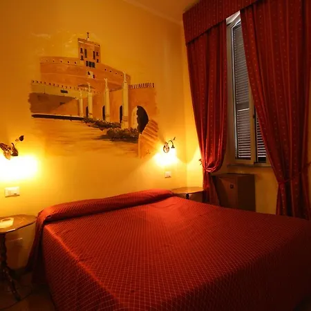 Hotel Cherubini
