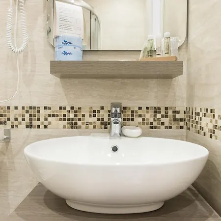 Bed & Breakfast Domus Trevi 3*
