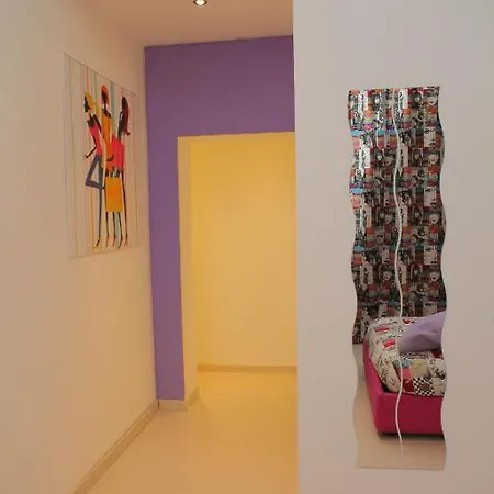 Chroma Italy - Ena 2* Rome