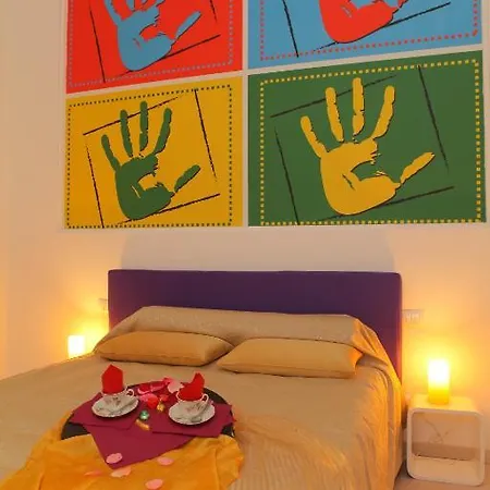 Chroma Italy - Ena Bed & Breakfast