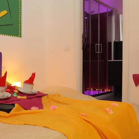 Bed & Breakfast Chroma Italy - Ena 2*