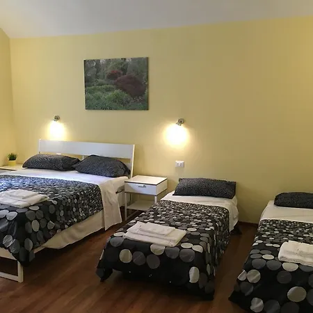 Bed & Breakfast Candia House