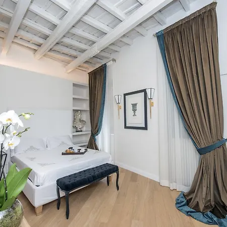 Starhome Pantheon Rome