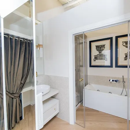 Starhome Pantheon Rome