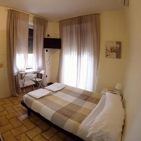 Hotel Fidene *