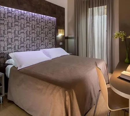 Hotel Dei Mille 3*