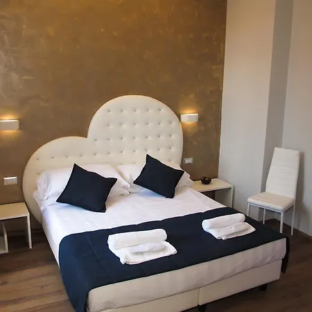 Veneto Relais