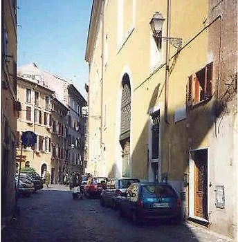 Hotel Flora